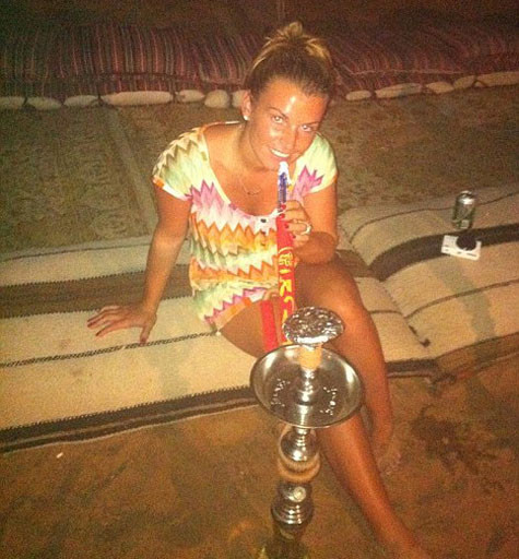 ... trong khi mẹ của chú thử cảm giác phê phê của shisha ... trong khi mẹ của chú thử cảm giác phê phê của shisha