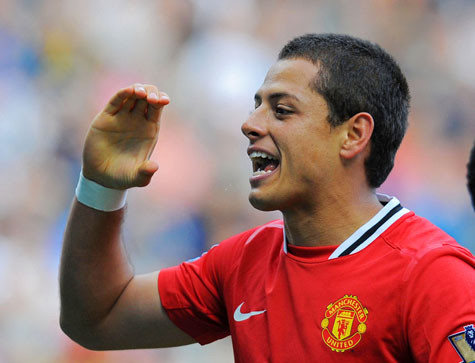 Từ một tài năng, Chicharito giờ đã là trụ cột chỉ sau 1 mùa tại Old Trafford Từ một tài năng, Chicharito giờ đã là trụ cột chỉ sau 1 mùa tại Old Trafford