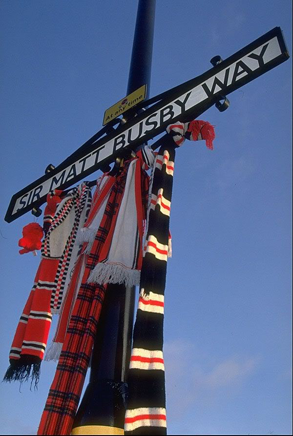 Manchester và cả nước Anh tưởng nhớ đến ông