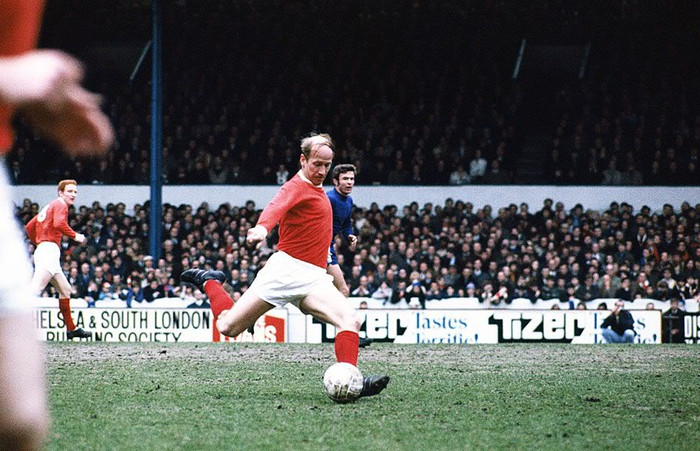 Những năm sau đó, nhờ thế hệ Bobby Charlton, thành công cứ đến…