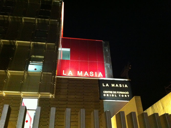 ... La Masia mới hiện đại... ... La Masia mới hiện đại...