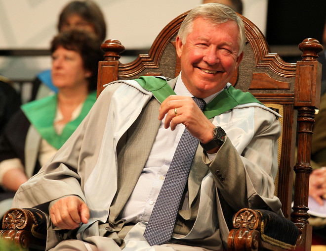 Chúc mừng sinh nhật Sir Alex, chúc mừng ông sang tuổi thất thập cổ lai hi Chúc mừng sinh nhật Sir Alex, chúc mừng ông sang tuổi thất thập cổ lai hi