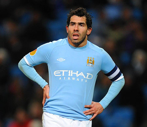Tình thế đã đảo ngược hoàn toàn, Tevez tưởng sai hóa đúng, Mancini nghĩ đúng vậy mà sai Tình thế đã đảo ngược hoàn toàn, Tevez tưởng sai hóa đúng, Mancini nghĩ đúng vậy mà sai