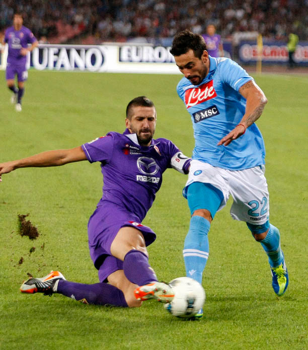 Lavezzi - 1m73, mẫu tiền đạo không khác gì Tevez