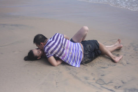 Trang Nhung và Lương Thế Thành với những cảnh quay lãng mạn trên bãi biển vắng người Trang Nhung và Lương Thế Thành với những cảnh quay lãng mạn trên bãi biển vắng người