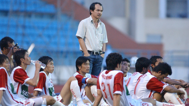 Bầu Đức không lôi kéo ngôi sao về HAGL bằng cách trả lương cao Bầu Đức không lôi kéo ngôi sao về HAGL bằng cách trả lương cao