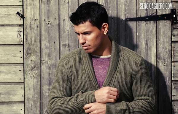 Tiền đạo của Man City bảnh bao trong những bộ đồ của Hugo Boss Tiền đạo của Man City bảnh bao trong những bộ đồ của Hugo Boss