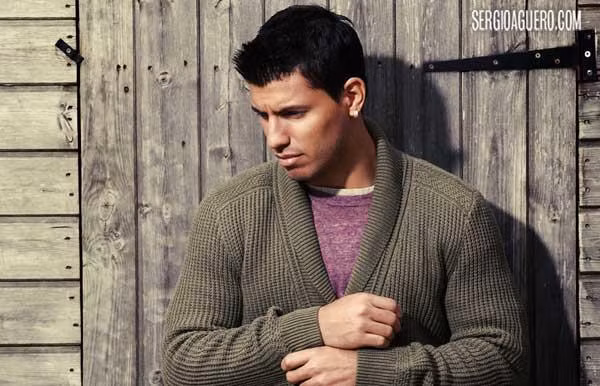 Tiền đạo của Man City bảnh bao trong những bộ đồ của Hugo Boss