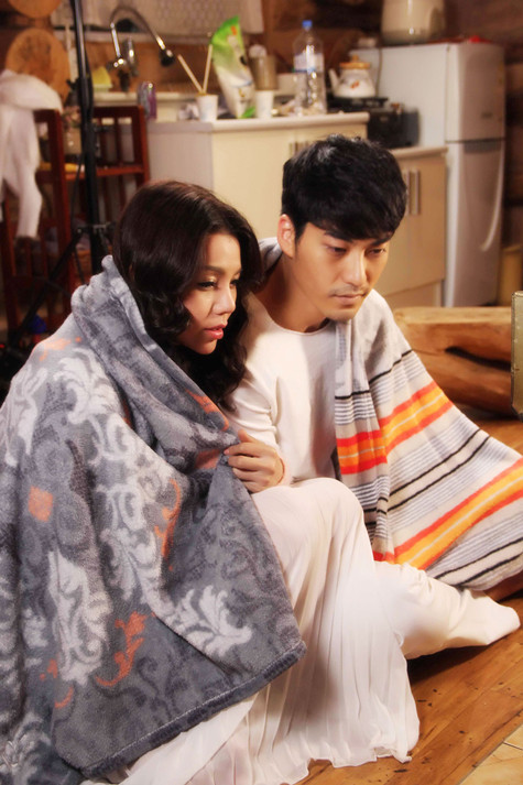 Trà Ngọc Hằng cũng mang hy vọng, câu chuyện tình yêu của mình dù cuối cùng là sự bi thảm số phận, nhưng sẽ nói được tiếng nói yêu thương đến những trái tim yêu. Trà Ngọc Hằng cũng mang hy vọng, câu chuyện tình yêu của mình dù cuối cùng là sự bi thảm số phận, nhưng sẽ nói được tiếng nói yêu thương đến những trái tim yêu.