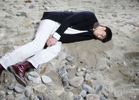 Từ khi bước chân vào ca hát đến nay, Trà Ngọc Hằng thú nhận cô chưa tạo được ấn tượng gì đặc biệt, ngoài việc luôn nỗ lực để đi tìm một chỗ đứng cho mình. Nhưng cô tin rằng, với nỗ lực đó, cô sẽ sớm có được một vị trí nhất định và giờ đây Trà Ngọc Hằng đang chờ may mắn mỉm cười. Từ khi bước chân vào ca hát đến nay, Trà Ngọc Hằng thú nhận cô chưa tạo được ấn tượng gì đặc biệt, ngoài việc luôn nỗ lực để đi tìm một chỗ đứng cho mình. Nhưng cô tin rằng, với nỗ lực đó, cô sẽ sớm có được một vị trí nhất định và giờ đây Trà Ngọc Hằng đang chờ may mắn mỉm cười.