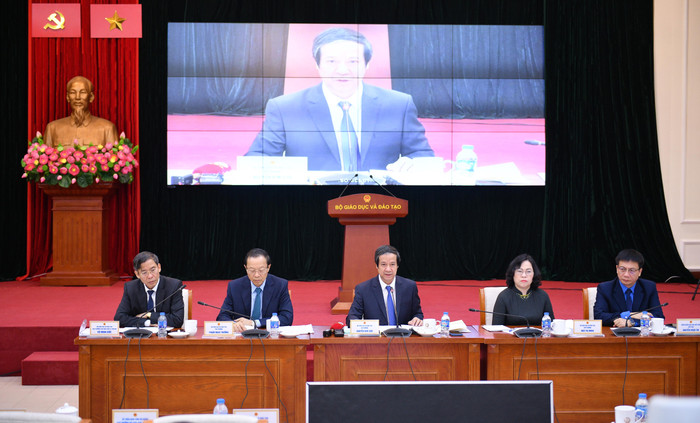 Lãnh đạo Bộ Giáo dục và Đào tạo chủ trì Hội nghị.