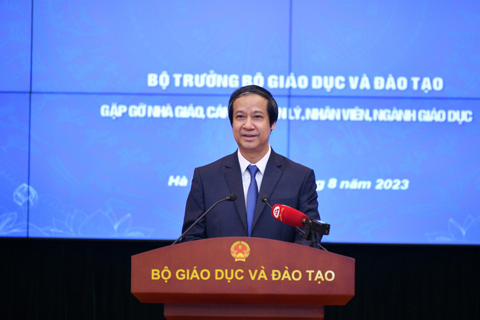 Bộ trưởng Nguyễn Kim Sơn phát biểu tại chương trình.