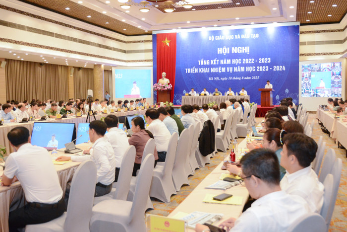 Hội nghị tổng kết năm học 2022 - 2023, triển khai nhiệm vụ năm học 2023 - 2024 được tổ chức vào chiều ngày 18/8. Hội nghị tổng kết năm học 2022 - 2023, triển khai nhiệm vụ năm học 2023 - 2024 được tổ chức vào chiều ngày 18/8.