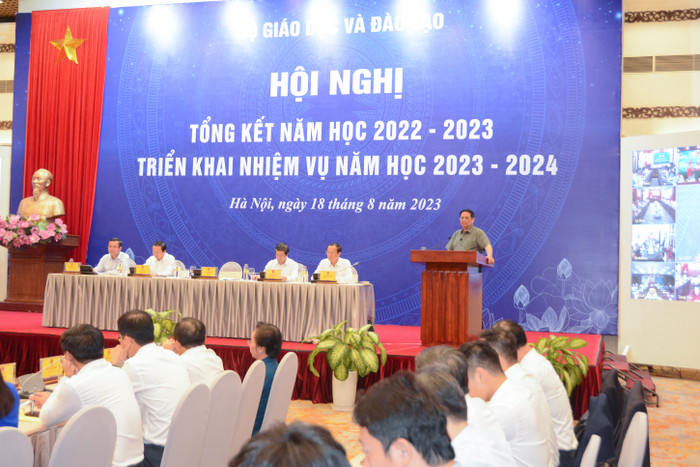 Thủ tướng khẳng định, tự chủ đại học là một chủ trương đúng. Thủ tướng khẳng định, tự chủ đại học là một chủ trương đúng.