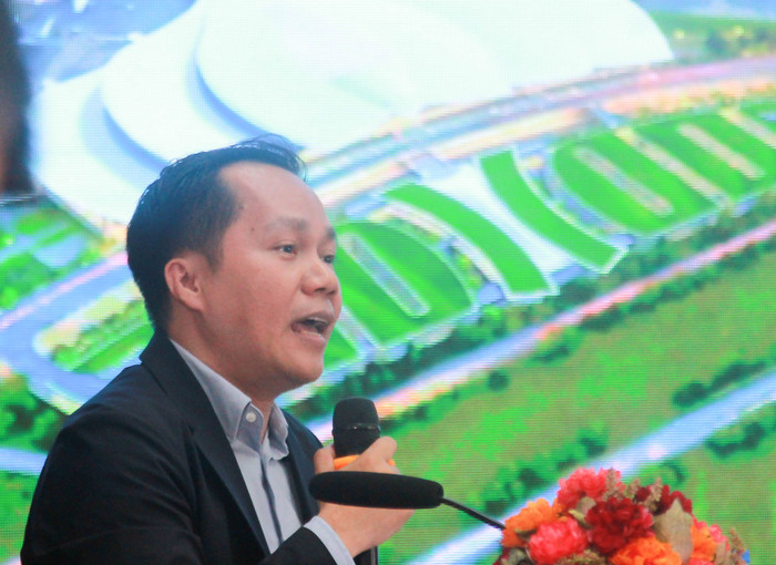 Ông Bùi Xuân Phước chia sẻ về những kỹ năng sinh viên ngành Xây dựng cần trau dồi. (Ảnh: Mạnh Đoàn) IMG_9986.jpg
