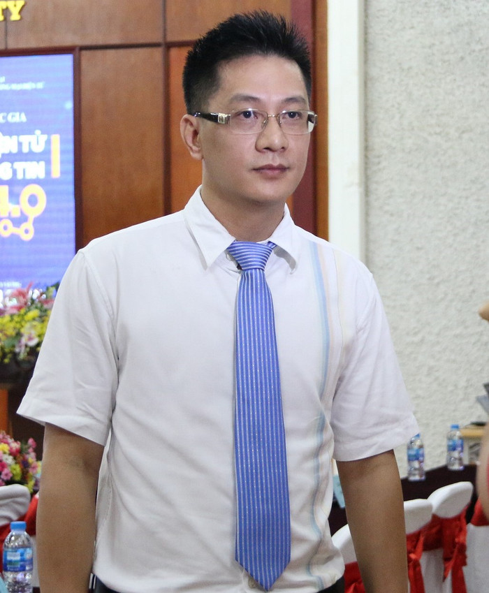 Tiến sĩ Nguyễn Trần Hưng - Trưởng khoa Hệ thống thông tin kinh tế và Thương mại điện tử, Trường Đại học Thương mại. Ảnh: Website Trường Đại học Thương mại. Tiến sĩ Nguyễn Trần Hưng - Trưởng khoa Hệ thống thông tin kinh tế và Thương mại điện tử, Trường Đại học Thương mại. Ảnh: Website Trường Đại học Thương mại.