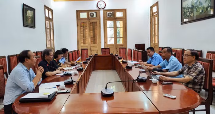 Viện làm việc với Hội Thư viện Việt Nam. Viện làm việc với Hội Thư viện Việt Nam.
