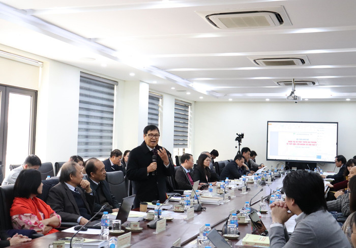 Các chuyên gia chia sẻ tại Hội thảo. Các chuyên gia chia sẻ tại Hội thảo.