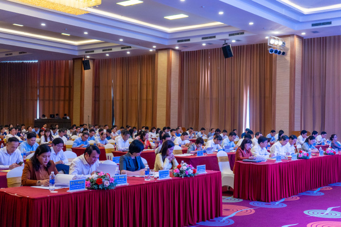 Lãnh đạo các tỉnh vùng Tây Nguyên đều quan tâm đến vấn đề biên chế giáo viên hiện nay. Ảnh: KH