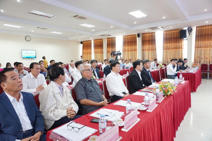 Câu lạc bộ Khối đào tạo Nông nghiệp, Lâm nghiệp, Thủy sản vừa được thành lập vào ngày 24/11 vừa qua. Ảnh: NP Câu lạc bộ Khối đào tạo Nông nghiệp, Lâm nghiệp, Thủy sản vừa được thành lập vào ngày 24/11 vừa qua. Ảnh: NP