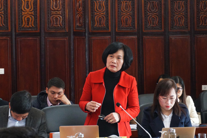 Phó Giáo sư Phạm Thị Giang Thu chia sẻ tại Hội thảo. Ảnh: Phạm Minh Phó Giáo sư Phạm Thị Giang Thu chia sẻ tại Hội thảo. Ảnh: Phạm Minh