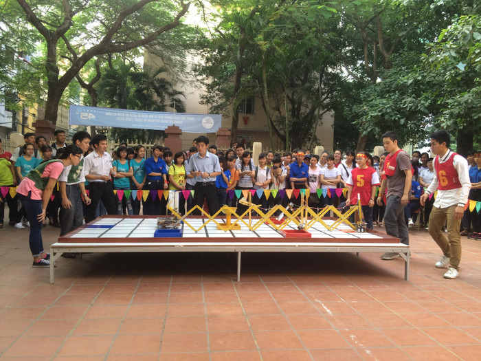 Môn Công nghệ có vai trò thúc đẩy giáo dục STEM phát triển, sinh viên sư phạm Công nghệ cũng được đào tạo theo định hướng giáo dục STEM (Ảnh: Tiến sĩ Lê Huy Hoàng cung cấp)