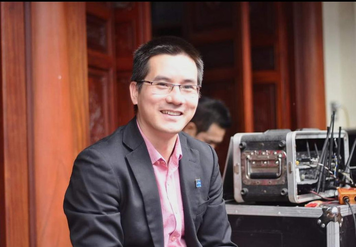 Nhà nghiên cứu giáo dục Nguyễn Quốc Vương cho rằng thi học sinh giỏi mâu thuẫn với mục tiêu giáo dục toàn diện. Ảnh: Đỗ Tiến Thành.