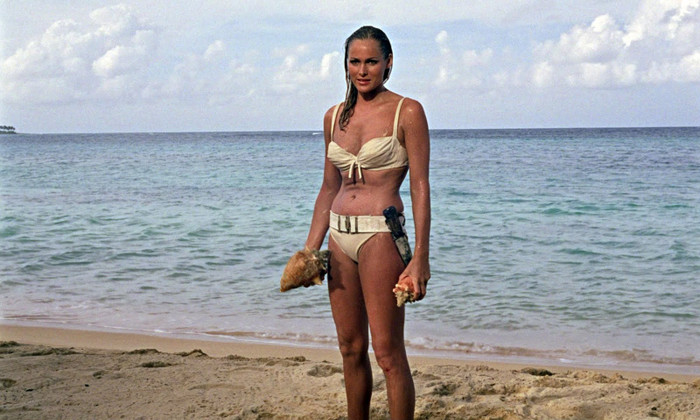 Ursula Andress trong phim Dr.No Ursula Andress trong phim Dr.No