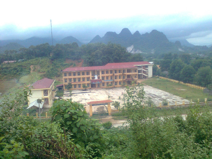 Trường phổ thông dân tộc nội trú Trung học cơ sở và Trung học phổ thông huyện Quang Bình. (Ảnh: NK)