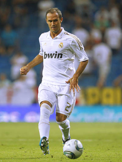 Một người cá tính như Carvalho không chịu phận làm người thừa