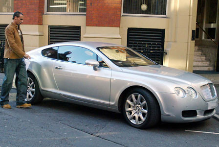 và Bentley và Bentley