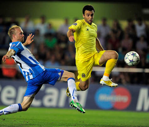 Rossi vừa chứng tỏ vì sao các ông lớn thèm muốn anh Rossi vừa chứng tỏ vì sao các ông lớn thèm muốn anh