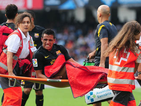 Mất mát Sanchez thực sự đáng lo với Barca