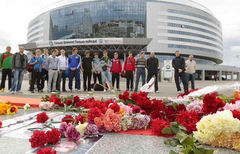 Fan Man City tưởng niệm các nạn nhân quá cố