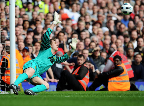 Tomasz Kuszczak đã mất hút tại Old Trafford.