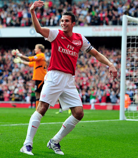 Van Persie cần tham vọng của Arsenal Van Persie cần tham vọng của Arsenal