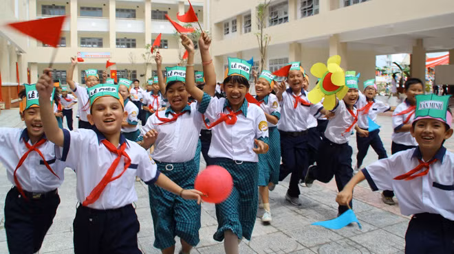 Học sinh có ý thức tự học, tự rèn luyện tốt và có thời gian được nghỉ ngơi, vui chơi nhiều hơn (Ảnh: Như Hùng)