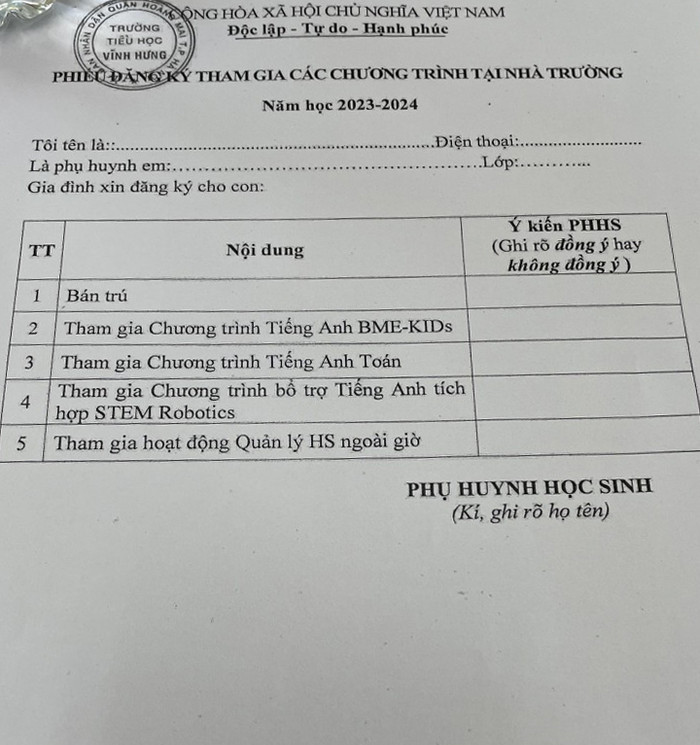 Phiếu đăng ký tham gia chương trình tại nhà trường năm học 2023-2024. Nguyên tiếng Anh có đến 3 chương trình liên kết gồm: Chương trình tiếng Anh BME - KIDs, Chương trình tiếng Anh Toán và Chương trình bổ trợ tiếng Anh tích hợp STEM Robotics. (Ảnh: PHCC)