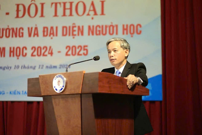 Tiến sĩ Lê Hồ Sơn - Hiệu trưởng Trường Đại học Sư phạm, Đại học Huế. (Ảnh: NVCC).