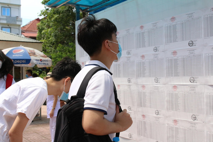 Hầu hết các trường ngoài công lập ở Hà Nội tuyển sinh lớp 10 bằng xét tuyển học bạ. (Ảnh minh họa: PM)