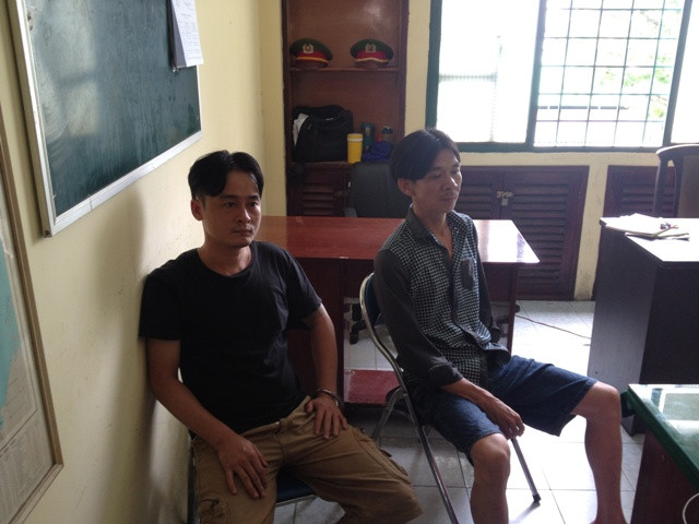 Hai đối tượng cầm đầu, đứng ra tổ chức cá độ cho khách Hai đối tượng cầm đầu, đứng ra tổ chức cá độ cho khách