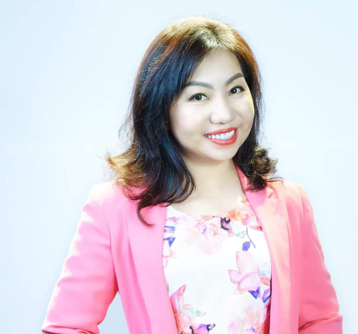 Cô Tô Thụy Diễm Quyên cho rằng, mức độ thâm niên không phản ánh năng lực, trình độ, hiệu quả công việc của giáo viên (Ảnh: cô Quyên cung cấp) Cô Tô Thụy Diễm Quyên cho rằng, mức độ thâm niên không phản ánh năng lực, trình độ, hiệu quả công việc của giáo viên (Ảnh: cô Quyên cung cấp)