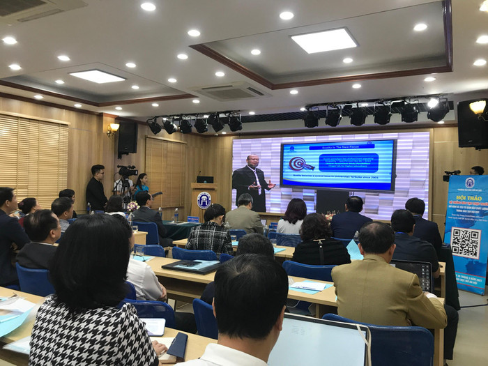 Hội thảo “Hệ thống đào tạo trực tuyến - Mô hình và yếu tố đảm bảo chất lượng trong đào tạo” (Ảnh: Trường Đại học Mở Hà Nội) Hội thảo “Hệ thống đào tạo trực tuyến - Mô hình và yếu tố đảm bảo chất lượng trong đào tạo” (Ảnh: Trường Đại học Mở Hà Nội)