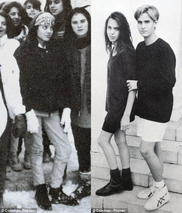 Angelina 13 tuổi trong chuyến đi trượt tuyết của trường tới Yosemite. Cô chụp với người bạn Chris Landon - cặp đôi này được bình chọn có những đôi chân đẹp nhất. Angelina 13 tuổi trong chuyến đi trượt tuyết của trường tới Yosemite. Cô chụp với người bạn Chris Landon - cặp đôi này được bình chọn có những đôi chân đẹp nhất.