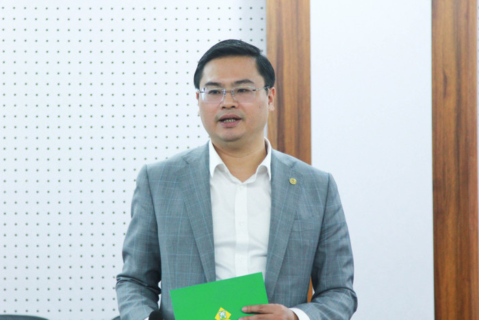 Ông Đặng Văn Huấn - Phó Vụ trưởng Vụ Giáo dục Đại học (Bộ Giáo dục và Đào tạo). (Ảnh: Mạnh Đoàn) hoi-dong-truong-dai-hoc-su-pham-ky-thuat-hung-yen (2).jpg