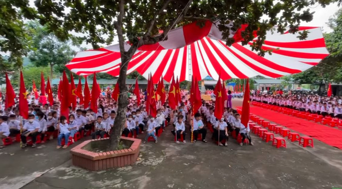 Trường Tiểu học và Trung học cơ sở Đông An (Ảnh: FB nhà trường) truong-tieu-hoc-va-trung-hoc-co-so-dong-an2.JPG