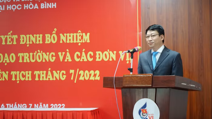 Phó Giáo sư, Tiến sĩ Đào Văn Đông gửi lời cảm ơn sâu sắc tới Ban lãnh đạo và tập thể nhà trường đã tín nhiệm, tin tưởng và giao nhiệm vụ. (Ảnh: NTCC)