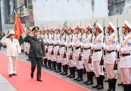 Bộ trưởng Bộ Công an Trần Đại Quang tới dự Lễ khai giảng năm học 2014-2015 của Học viện Chính trị CAND ngày 16/11/2014. Ảnh: CAND