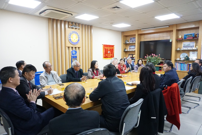 Lễ ký kết thỏa thuận hợp tác quốc tế về kiểm định chất lượng giáo dục đại học giữa Trung tâm Kiểm định chất lượng giáo dục thuộc Hiệp hội Các trường đại học, cao đẳng Việt Nam và Trung tâm Xuất sắc Quốc tế về giáo dục du lịch và khách sạn (THE-ICE). Ảnh: Phạm Minh Lễ ký kết thỏa thuận hợp tác quốc tế về kiểm định chất lượng giáo dục đại học giữa Trung tâm Kiểm định chất lượng giáo dục thuộc Hiệp hội Các trường đại học, cao đẳng Việt Nam và Trung tâm Xuất sắc Quốc tế về giáo dục du lịch và khách sạn (THE-ICE). Ảnh: Phạm Minh