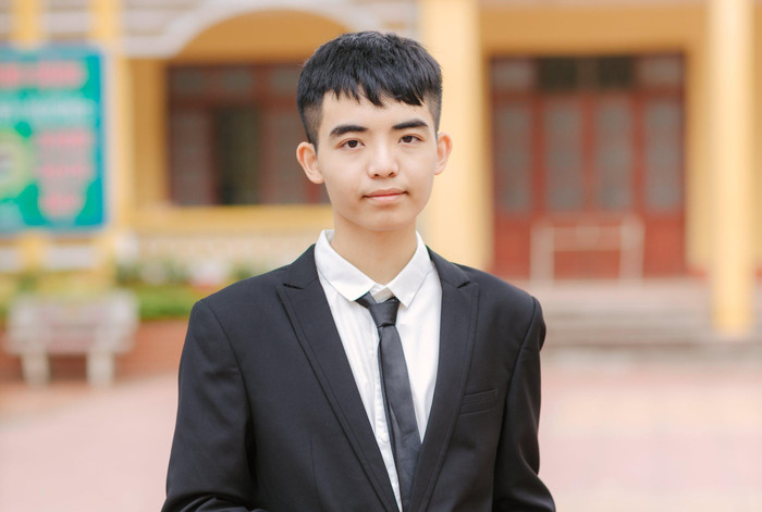 Thân Trọng An - học sinh lớp 12A1, Trường Trung học phổ thông Lục Nam (tỉnh Bắc Giang) là thủ khoa khối A1. (Ảnh: NVCC) Thân Trọng An - học sinh lớp 12A1, Trường Trung học phổ thông Lục Nam (tỉnh Bắc Giang) là thủ khoa khối A1. (Ảnh: NVCC)